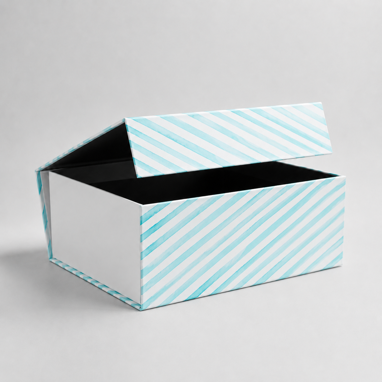 Geschenkbox mit Magnetverschluss